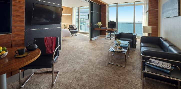 business_suite_sea_view-swissotel-buyuk-efes-izmir-2