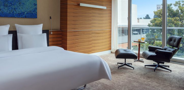 swissotel-buyuk-efes-izmir-classic-room_garden_view_2-2