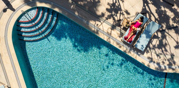 swissotel_buyuk_efes_izmir_pool_3-2