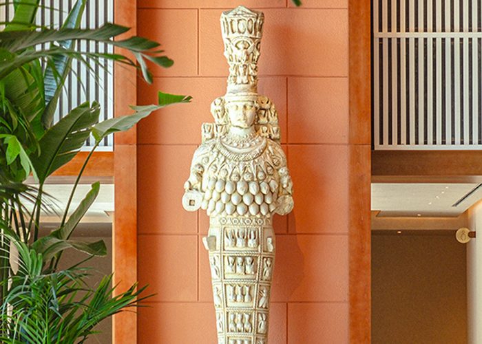 lobby-lounge